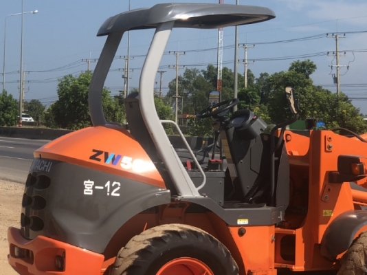 ขายรถตักล้อยาง HITACHI ZW50 ปี 2012 (3,XXX ชั่วโมง) นำเข้าเองจากญี่ปุ่น สภาพสวยพร้อมใช้งาน มีVDOการทำงานครับ ขายรถตักล้อยาง HITACHI ZW50 ปี 2012 (3,XXX ชั่วโมง) นำเข้าเองจากญี่ปุ่น สภาพสวยพร้อมใช้งาน มีVDOการทำงานครับ