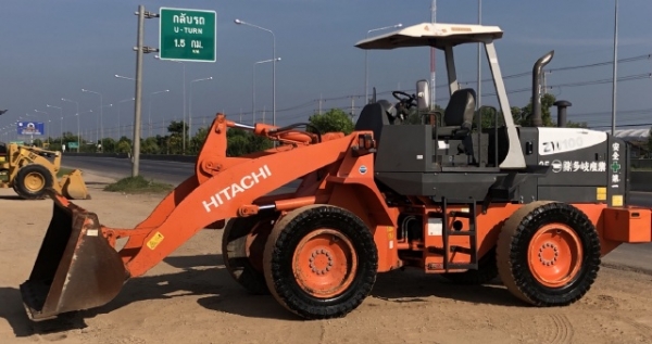ขายรถตักล้อยาง HITACHI ZW100 ปี 2012 แขนยาวพิเศษ นำเข้าเองจากญี่ปุ่น สภาพสวยพร้อมใช้งาน มีVDOการทำงานครับ