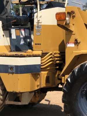 ขายรถตักล้อยาง KOMATSU WA30-2 (4XX ชั่วโมง) นำเข้าเองจากญี่ปุ่น สภาพสวยพร้อมใช้งาน มีVDOการทำงานครับ