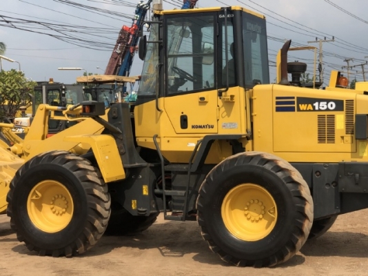 ขายรถตักล้อยาง KOMATSU WA150-5 นำเข้าเองจากญี่ปุ่น สภาพสวยพร้อมใช้งาน มีVDOการทำงานครับ