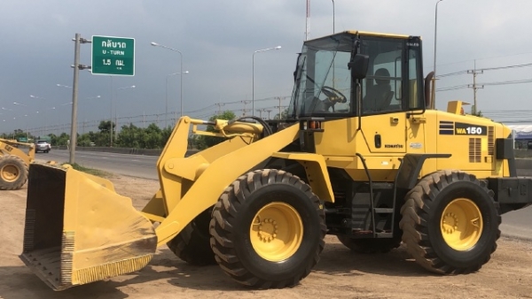 ขายรถตักล้อยาง KOMATSU WA150-5 นำเข้าเองจากญี่ปุ่น สภาพสวยพร้อมใช้งาน มีVDOการทำงานครับ