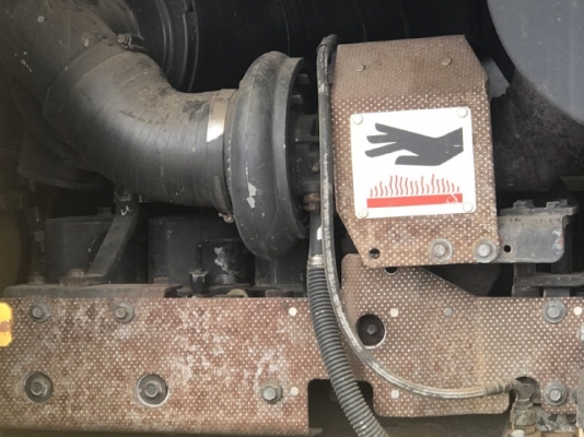 ขายรถตักล้อยาง KOMATSU WA200-3E แขนยาวพิเศษ รถนอกนำเข้าจากญี่ปุ่น สภาพสวยพร้อมใช้ มีVDOการทำงานครับ