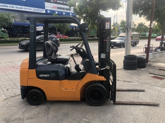 ขายถูกมาก Toyota 7FG18 ยก1.8ตัน เสาสูง3เมตร งาไสล์ หุบ-ถ่าง เครื่องยนต์เบนซิน ขายถูกมาก Toyota 7FG18 ยก1.8ตัน เสาสูง3เมตร งาไสล์ หุบ-ถ่าง เครื่องยนต์เบนซิน