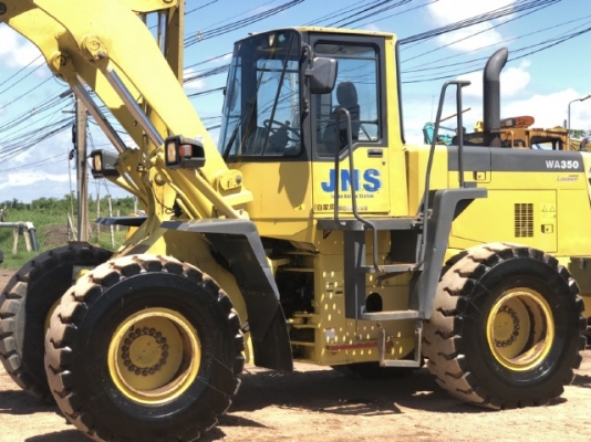 ขายรถตักล้อยาง KOMATSU WA350-3E รถนอกนำเข้าจากญี่ปุ่น สภาพสวยพร้อมใช้ มีVDOการทำงานครับ ขายรถตักล้อยาง KOMATSU WA350-3E รถนอกนำเข้าจากญี่ปุ่น สภาพสวยพร้อมใช้ มีVDOการทำงานครับ