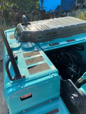 KOBELCO 200-8SupperXM ตัวสุดท้ายใช้งาน 7900ช.มเล่มทะเบียน เจ้าของขายเอง KOBELCO 200-8SupperXM ตัวสุดท้ายใช้งาน 7900ช.มเล่มทะเบียน เจ้าของขายเอง