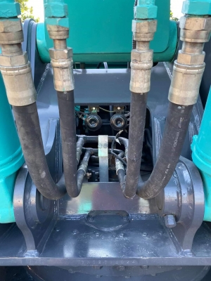 KOBELCO 200-8SupperXM ตัวสุดท้ายใช้งาน 7900ช.มเล่มทะเบียน เจ้าของขายเอง KOBELCO 200-8SupperXM ตัวสุดท้ายใช้งาน 7900ช.มเล่มทะเบียน เจ้าของขายเอง