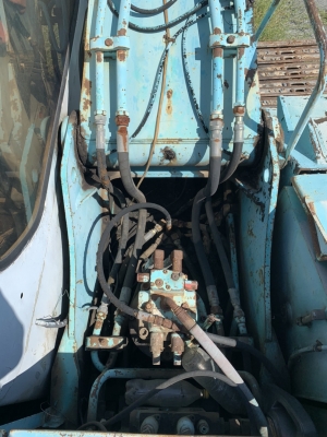 รถแบคโฮ ยีห้อ Kobelco รุ่น Sk200v เครื่องแห้ง  ไฟฟ้าครบ เอกสารแจ้งจำหน่ายจากอริยะ