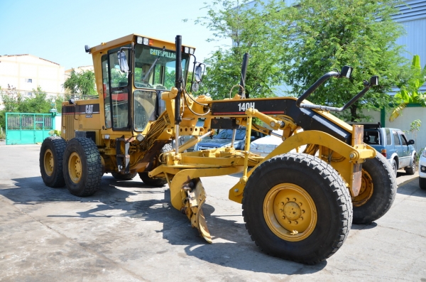 CATERPILLAR 140H S/N 2ZK081xx
