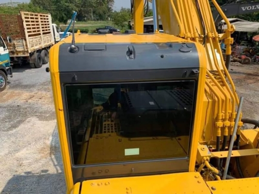 KOMATSU PC 200-MO