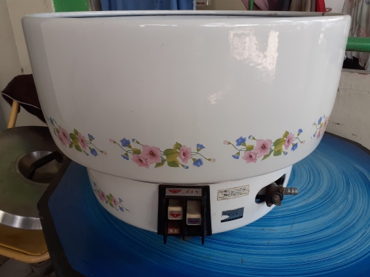 หม้อข้าวแก๊สต้มตุ๋น กะละมังถาด