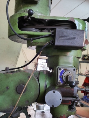 ขายเครื่องมิลลิ่ง M2