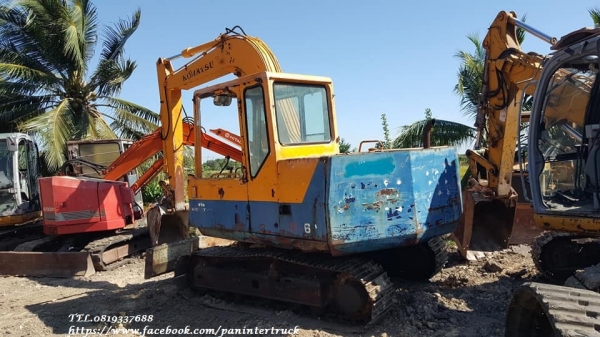 ขายถูกด่วนๆ รถขุดKOMATSU PC60-6  คอนโทรลน้ำมัน ,ปั๊มนิ้ว ,แทรคเหล็ก ,มีเก๋ง ,ใบมีดดัน ,สินค้าเก่านอก ขายตามสภาพ