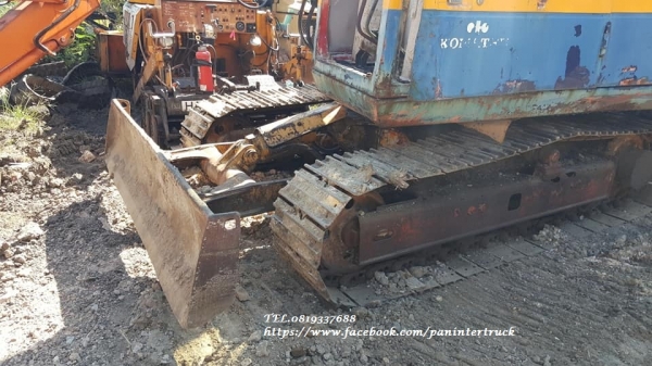 ขายถูกด่วนๆ รถขุดKOMATSU PC60-6  คอนโทรลน้ำมัน ,ปั๊มนิ้ว ,แทรคเหล็ก ,มีเก๋ง ,ใบมีดดัน ,สินค้าเก่านอก ขายตามสภาพ