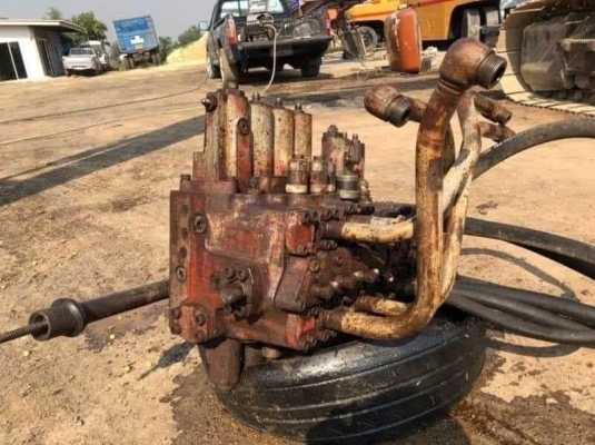 ขาย(แพรคอนโทรล) 30,000 บาท  HITACHI EX200-3 SUPER   รถอยู่  นครปฐม โทร 0610710295  สนใจ รายการสินค้า อื่นๆ ที่ เว็ปไชค์ Truck2Hand https://www.truck2hand.com/index.php?actions=content/search&amp;member_id=136193  Facebook ส่วนตัวทัก Http://www.facebook.co