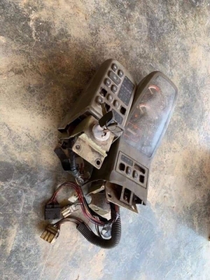 ขาย (ระบบไฟฟ้า  ) 35,000 บาท  HITACHI EX200-3 SUPER (สายไฟ ++จอ+มอเตอร์คันเร่งไฟฟ้า)  รถอยู่  นครปฐม โทร 0610710295  สนใจ รายการสินค้า อื่นๆ ที่ เว็ปไชค์ Truck2Hand https://www.truck2hand.com/index.php?actions=content/search&amp;member_id=136193  Facebook