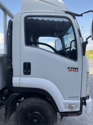 ขาย6ล้อIsuzu FRR210แรงม้ายูโร3 กระบะเหล็กยาว6.50เมตร เปิดได้รอบ