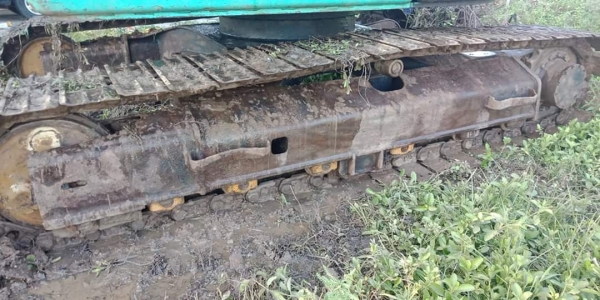 ขายKOBELCO SK135SR YY01. เก่าใน สภาพสวย เครื่องปั๊มดี แทรคนใหญ่ เอกสารอินซอย โทร 089-3818694 จ๊อย ขายKOBELCO SK135SR YY01. เก่าใน สภาพสวย เครื่องปั๊มดี แทรคนใหญ่ เอกสารอินซอย โทร 089-3818694 จ๊อย