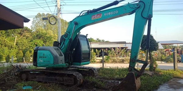 ขายKOBELCO SK135SR YY01. เก่าใน สภาพสวย เครื่องปั๊มดี แทรคนใหญ่ เอกสารอินซอย โทร 089-3818694 จ๊อย ขายKOBELCO SK135SR YY01. เก่าใน สภาพสวย เครื่องปั๊มดี แทรคนใหญ่ เอกสารอินซอย โทร 089-3818694 จ๊อย