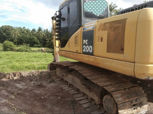 ขายKOMATSU PC200-7 11,000ชม.เอกสารเล่มทะเบียนราคา 1,500,000