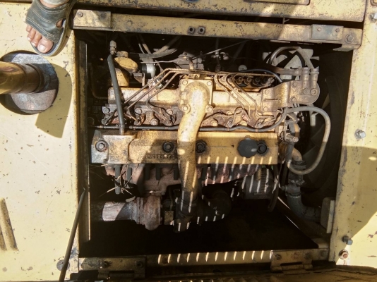 มีVDOขายKOMATSU PC200-5 ไฟเต็มไม่มีเอกสารราค 380,000