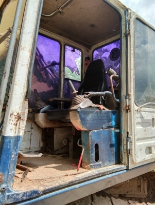 มีVDOขายKOMATSU PC200-5 ไฟเต็มไม่มีเอกสารราค 380,000