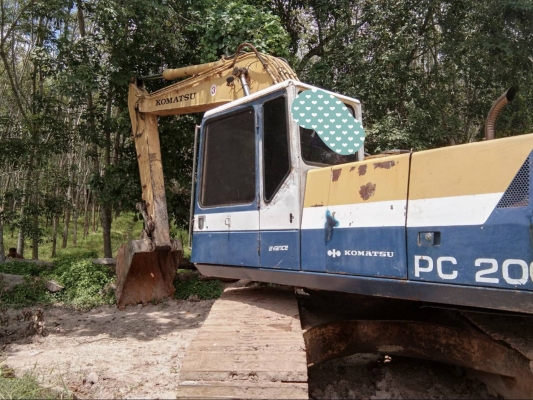 มีVDOขายKOMATSU PC200-5 ไฟเต็มไม่มีเอกสารราค 380,000