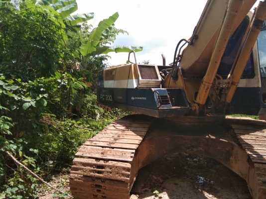 มีVDOขายKOMATSU PC200-5 ไฟเต็มไม่มีเอกสารราค 380,000