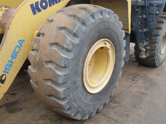 ขายรถตัก ยี่ห้อ KOMATSU รุ่น WA380-7