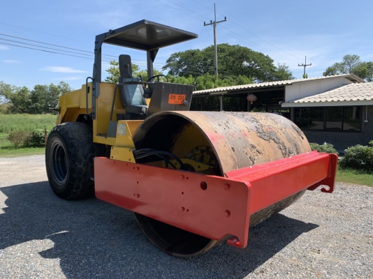 ขาย 385,000 บาท  รถบด  DYNAPAC CA251-II เพลาเดี่ยว เครื่องดี ปั้มแรง เอวแนน   สั่นแรง สภาพพร้อมใช้ เอกสารเล่มทะเบียน  อยู่ นครปฐม  โทร 0626426323