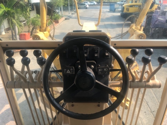 รถเกรด Cat140H-APM ปี 2004 พร้อมสแกนริฟาย เพียง 3.5