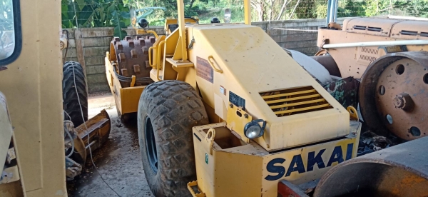 ขายรถขุรถบดและรถเกรด ขายรถขุรถบดและรถเกรด