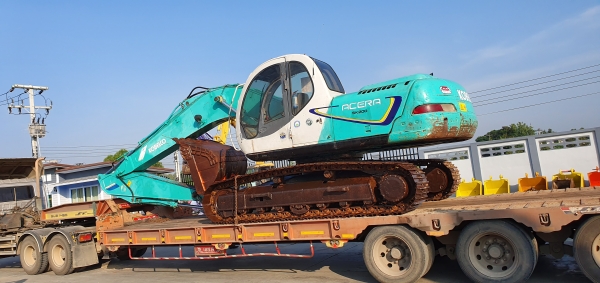 ขายด่วน780,000บาทรถแบคโฮKOBELCO-SK200MARK5มาร์ไฟร์รถนอกเพิ่งนำเข้ามายังไม่เคยใช้งานในเมืองไทยเลย
