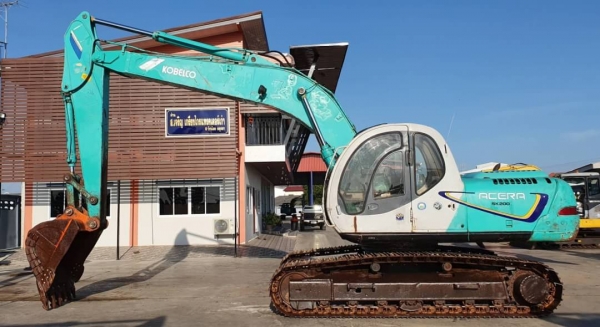 ขายด่วน780,000บาทรถแบคโฮKOBELCO-SK200MARK5มาร์ไฟร์รถนอกเพิ่งนำเข้ามายังไม่เคยใช้งานในเมืองไทยเลย