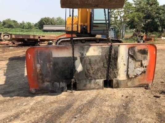 ขาย(Weight ) 15,000 บาท  HITACHI EX200-3 SUPER   รถอยู่  นครปฐม โทร 0610710295  สนใจ รายการสินค้า อื่นๆ ที่ เว็ปไชค์ Truck2Hand https://www.truck2hand.com/index.php?actions=content/search&amp;member_id=136193  Facebook ส่วนตัวทัก Http://www.facebook.com/T