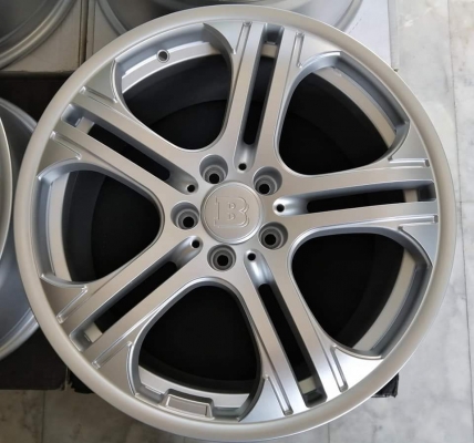 ล้อBRABUS ขอบ18 สภาพสวย ไม่มีซ่อม ราคาไม่แพง