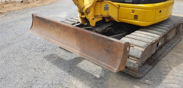 รถขุดโคมัตสุ  Komatsu PC40MR-2 เก่าญี่ปุ่น