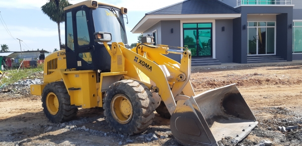 ขายรถตักXG918สวยพร้อมใช้แอรเย็น เอกสารเล่มทะเบียน