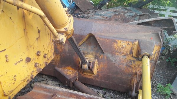 ขายรถดันดิน KOMATSU D85A-12 (D8) นำเข้าจากญี่ปุ่น สภาพสวยพร้อมใช้ 084-5424150 ขายรถดันดิน KOMATSU D85A-12 (D8) นำเข้าจากญี่ปุ่น สภาพสวยพร้อมใช้ 084-5424150