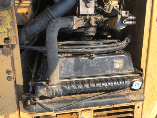 มีVDOขายKOMATSU PC200-6 ซีเรียล85,679 เอกสารเล่มทะเบียนราคา 685,000