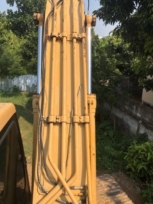 ขายKOMATSU PC200-6 ไฟเต็มเอกสารเล่มทะเบียน ซีเรียล85,670 ราคา 685,0000