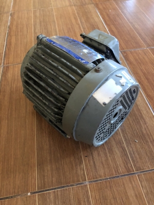 ขายมอเตอร์ไฟฟ้า 1HP มือ 2 ใช้ไฟ 380V ขายมอเตอร์ไฟฟ้า 1HP มือ 2 ใช้ไฟ 380V