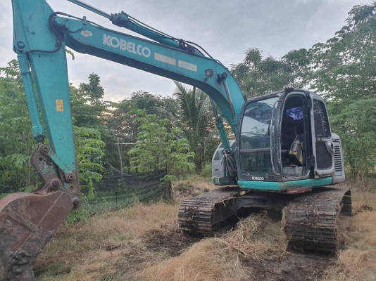 SK135sr-1e  ใบใหญ่เต็มทุกระบบเอกสารเล่มทะเบียนราคา78 สนใจให้ร้องทักที่ 081-989-1989 หรั่งครับ