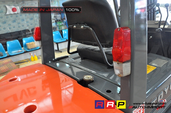 ขายรถโฟล์คลิฟท์มือสอง TOYOTA รุ่น 3FG20V-12171 นำเข้าจากประเทศญี่ปุ่น 100\% ไม่เคยใช้งานในไทย