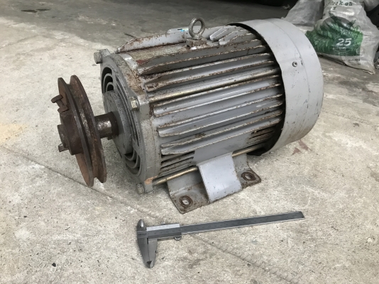 ขายมอเตอร์ไฟฟ้า Mitsubishi 5HP. 1450rpm. 220V SCL-KR ไฟบ้าน(หายากมาก) สภาพสวยเดิม หมุนนิ่ม พร้อมใช้งาน