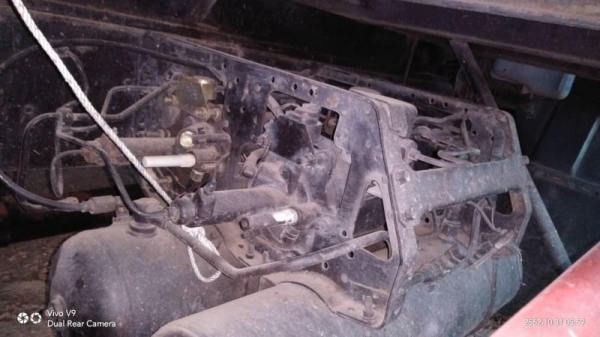 ขาย 599,000 ต่อรอง ISUZU DECA 195 -Turbo ยาว 7.2 เมตร ตู้ 10 บาน เครื่องยนต์ 6HE1-195 แรง หัวบาง  ยางดี คัสชีสวย เอกสารเล่มทะเบียน  รถอยู่  บุรีรัมย์ โทร 0610710295  สนใจ รายการสินค้า อื่นๆ ที่ เว็ปไชค์ Truck2Hand https://www.truck2hand.com/index.php?acti