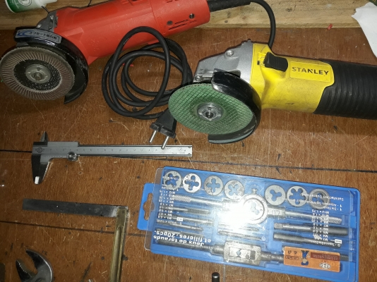 ขายเหมาเครื่องมือช่างตามรูป ขายเหมาเครื่องมือช่างตามรูป