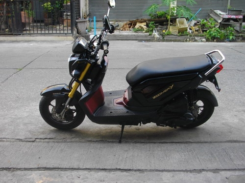 ขาย Honda Zoomer X หัวฉีด ล้อแม็ก สวยเฉียบ เครื่องดีเยี่ยม ราคา 25500 บาท ขาย Honda Zoomer X หัวฉีด ล้อแม็ก สวยเฉียบ เครื่องดีเยี่ยม ราคา 25500 บาท