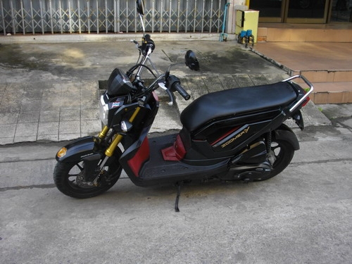 ขาย Honda Zoomer X หัวฉีด ล้อแม็ก สวยเฉียบ เครื่องดีเยี่ยม ราคา 25500 บาท ขาย Honda Zoomer X หัวฉีด ล้อแม็ก สวยเฉียบ เครื่องดีเยี่ยม ราคา 25500 บาท