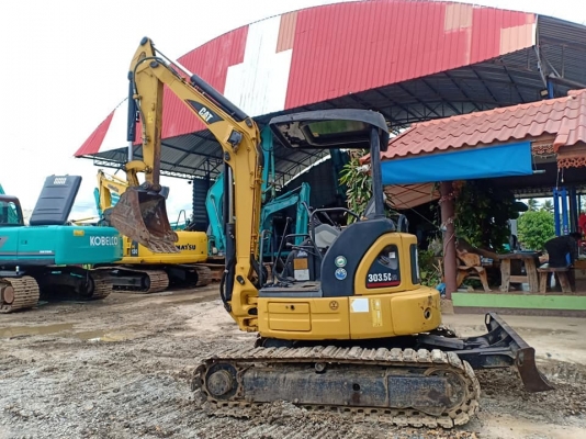 ขาย CATERPILLAR. 303.5C. เก่านอกแท้  เดิมๆๆ  มีลายแย๊ก  สภาพสวยมาก โทร 089-3818694 จ๊อย