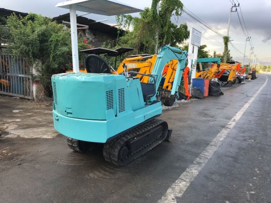 Ihi pc10เครื่องดีเซลIsuzu สามสูบแรงดีพร้อมใช้งาน Ihi pc10เครื่องดีเซลIsuzu สามสูบแรงดีพร้อมใช้งาน